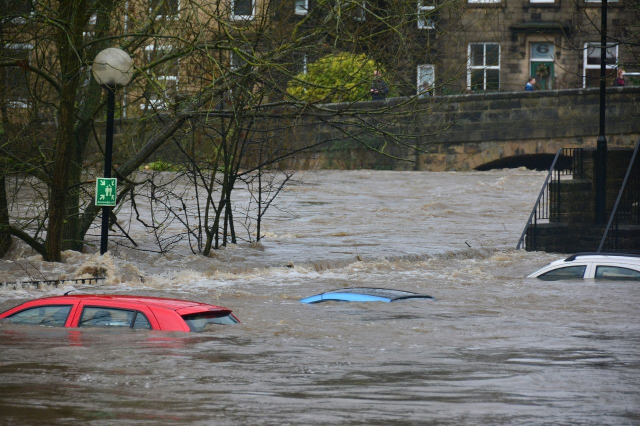 car-dealership-flood