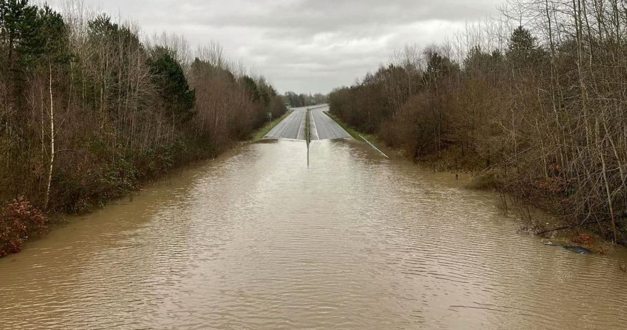 emma-hardy-pushes-new-flood-defence-plans-hero