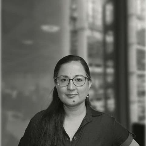 Dr Vivian Camacho